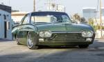 Кастом Ford Thunderbird Is Restomod Gold