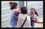В Минске на остановке контролер и пассажирка поругались и подрались