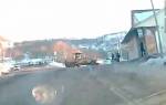 Видео: уборочная техника разрубила пополам женщину-пешехода