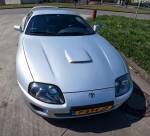 Восстановленная Toyota Supra Mk4 разгоняется до максимальной скорости на автобане